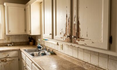 Como recuperar armário descascando e deixar a cozinha com aparência mais nova