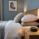 Esse assistente de voz no quarto pode facilitar a rotina antes de dormir com comandos simples