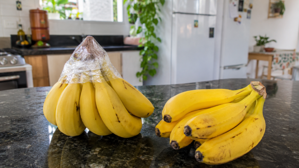 O hábito comum que faz a banana amadurecer depressa e virar desperdício em poucos dias
