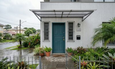 Como fazer cobertura para porta e deixar a entrada mais protegida da chuva