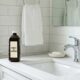 Como usar água oxigenada em casa: 9 dicas para limpar e desinfetar sua casa
