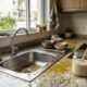 Misture esses 2 ingredientes e transforme sua limpeza de cozinha