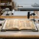 Cientistas recuperam páginas perdidas de manuscrito medieval com fragmentos desconhecidos do Novo Testamento