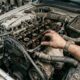 Superaquecimento no carro pode começar com pequenos sinais