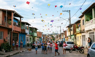 Brincadeiras como soltar pipa em grupo faziam a rua virar festa todos os dias