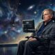 Stephen Hawking, físico teórico e cosmólogo: “Pessoas quietas e silenciosas costumam ter as mentes mais fortes e eloquentes.”