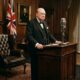 Winston Churchill: "É preciso coragem para se levantar e falar; é preciso coragem para se sentar e ouvir."