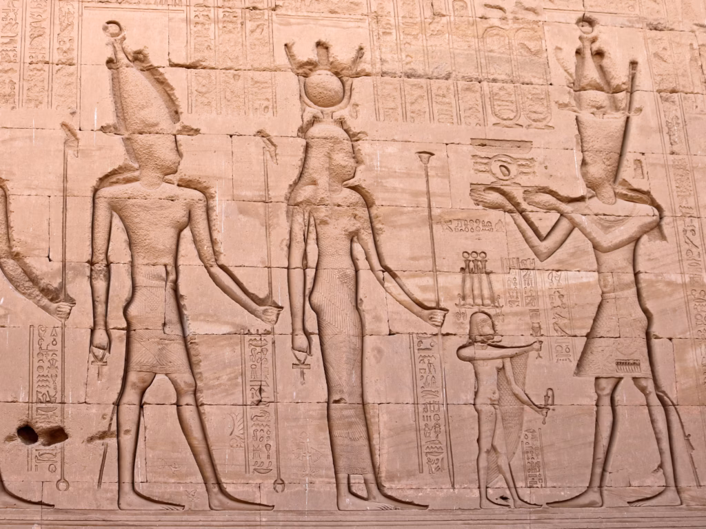 Cientistas descobriram um antigo monumento egípcio dedicado a um governante estrangeiro