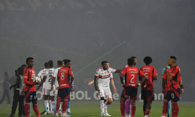 Caos em Medellín pode dar vitória histórica ao Flamengo após jogo cancelado