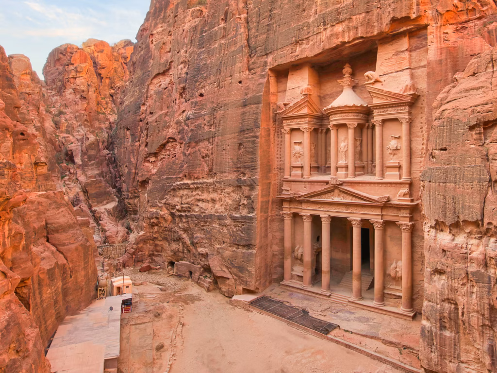 Arqueólogos fizeram uma descoberta digna de Indiana Jones em uma verdadeira maravilha do mundo