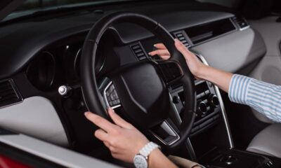 O botão ESP do carro que muita gente ignora pode salvar sua vida na estrada