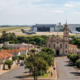 A cidade com 4.7 mil habitantes que lidera a qualidade de vida no Brasil e abriga a maior pista de pouso de concreto das Américas
