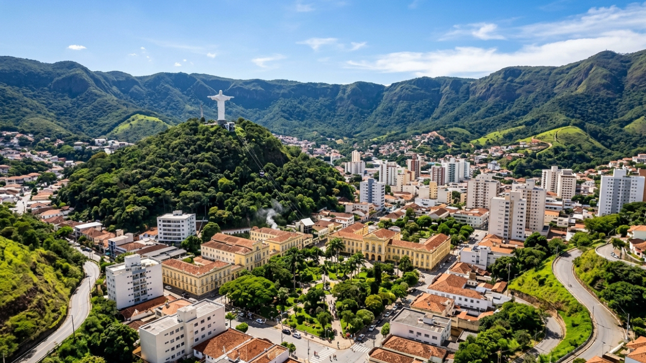 A cidade de Minas Gerais dentro de um vulcão com águas termais a 45 °C que curam desde o Brasil império e tem até mesmo um Cristo Redentor