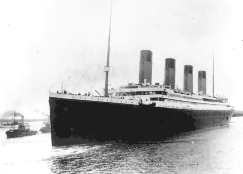 Governo americano contesta plano de venda de relíquias do Titanic e defende a preservação pública