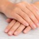 Adeus esmalte como manter as unhas das mãos e dos pés sempre bem cuidadas e elegantes com a nova tendência natural