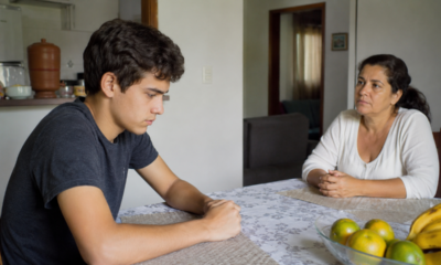 Adolescentes difíceis não estão só desafiando você: a psicologia explica como reagir melhor