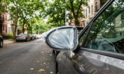 Saco plástico no retrovisor do carro: para que serve e por que alguns motoristas recomendam