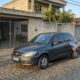 Morador estaciona em frente à própria garagem e é multado em R$ 130,16, com 4 pontos na CNH e quase tem carro guinchado