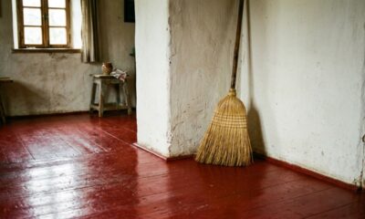 Objetos que faziam parte do cuidado com a casa e marcaram muitas memórias da infância