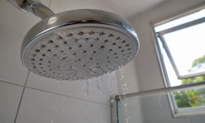 Como recuperar o jato do chuveiro com uma limpeza simples e sem gastar com troca de peça