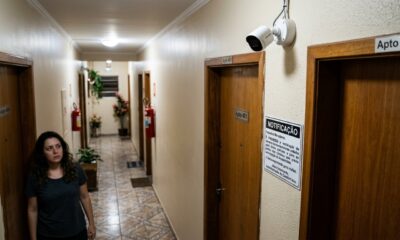 Morador instala câmera na própria porta para se sentir seguro, mas acaba enfrentando o condomínio inteiro