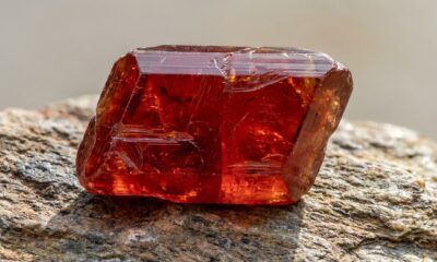 Este é o mineral mais raro da Terra e existe apenas um exemplar conhecido