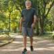 Depois dos 50, este tipo de movimento vale mais que treino pesado e protege sua autonomia