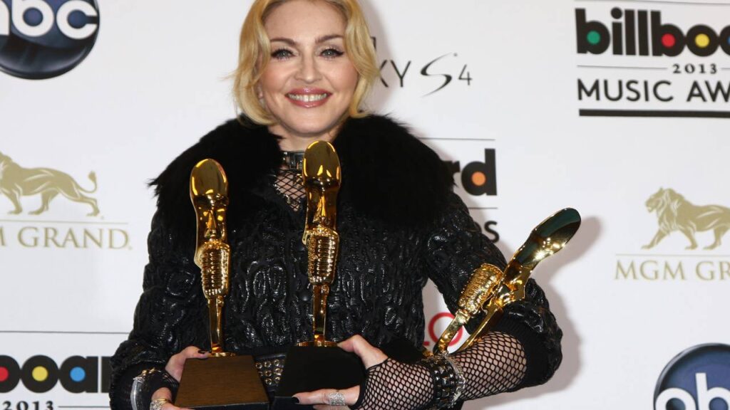 A frase de Madonna: "Muitas pessoas têm medo de dizer o que querem, e é por isso que não conseguem" sobre assertividade