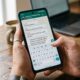 Pessoas que falam muito em grupos de WhatsApp podem estar buscando reconhecimento social