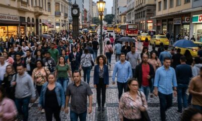 Pesquisadores identificam um comportamento estranho em multidões: “Não esperávamos encontrar isso.”