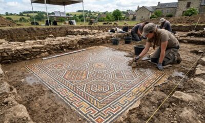 Arqueólogos encontram mosaico romano de mais de 2 mil anos e revelam possível vila de elite na França