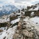 Neve derretida revela ruínas antigas em montanha da Turquia e intriga arqueólogos