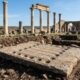 Tabuleiro de jogo esculpido em pedra é descoberto nas ruínas de Volubilis, no Marrocos