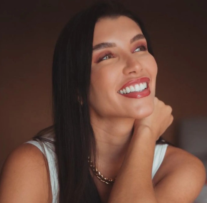 Camila Dias