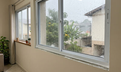 Como vedar janela que entra água de chuva e evitar manchas na parede sem trocar tudo