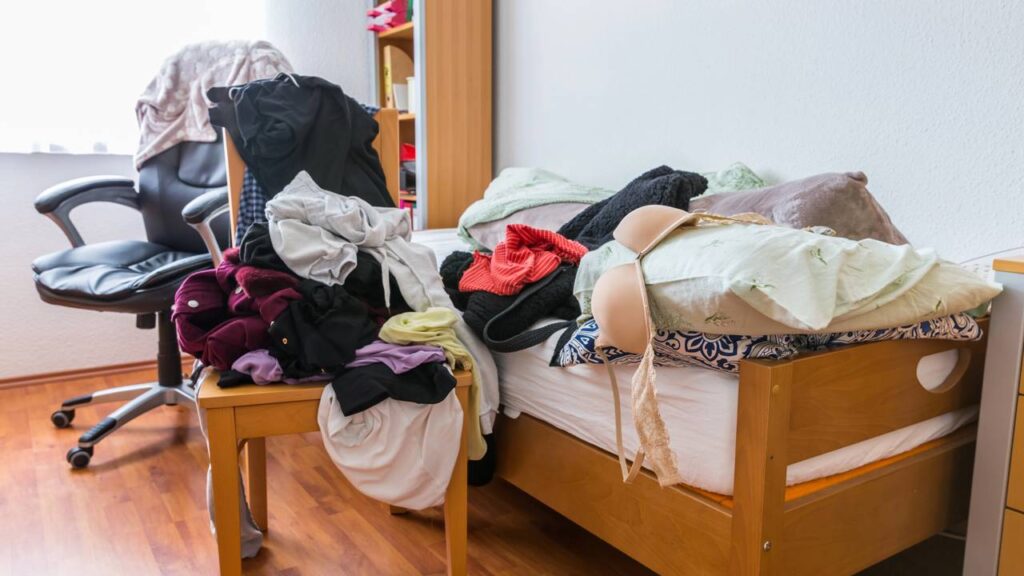 A psicologia diz que as pessoas que não arrumam o quarto têm dificuldades em manter rotinas e fogem das responsabilidades