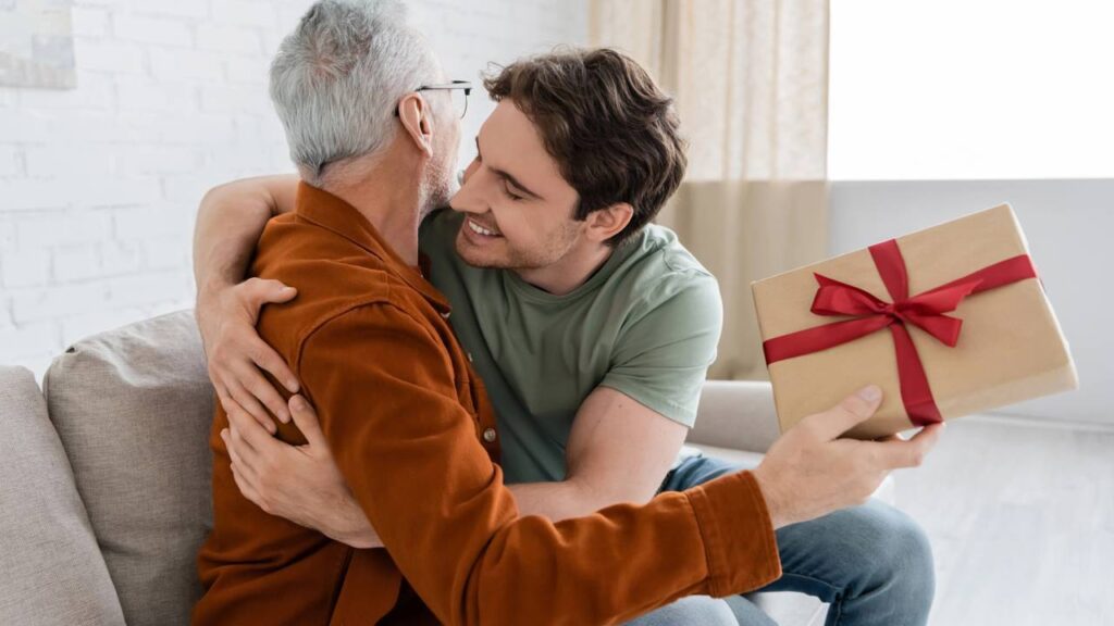 Psicologia explica por que parabenizar de verdade os outros revela maturidade emocional e segurança