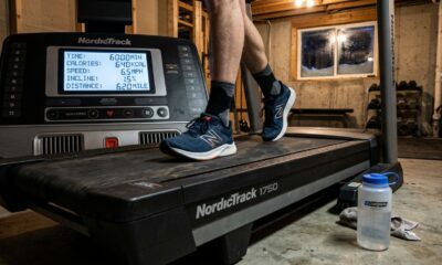 Quantas calorias uma pessoa de 80 kg pode gastar em uma hora de corrida leve?