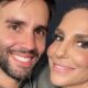 Close-up de Daniel Cady e Ivete Sangalo sorrindo juntos