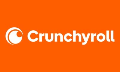 Logo da Crunchyroll branco sobre fundo laranja, com ícone estilizado à esquerda e o nome da marca.