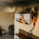 Um simples erro ao ligar o ar-condicionado pode custar caro: 3 falhas que aumentam o risco de curto-circuito e incêndio