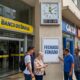 Mudança no funcionamento das agências bancárias pega clientes de surpresa; veja o que muda no Banco do Brasil, na Caixa e no Itaú