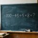 O cálculo 100 – 45 ÷ 5 × 8 parece simples, mas quase todo mundo se precipita
