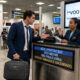 Passageiro é impedido de embarcar por voo lotado a caminho de reunião de trabalho e companhia aérea é condenada a pagar R$ 10 mil de multa