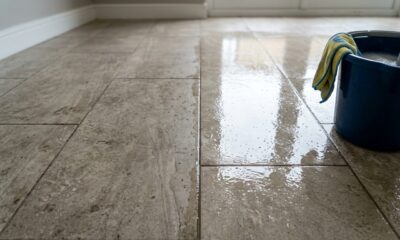 Como recuperar o brilho do piso cerâmico sem substituir o revestimento?