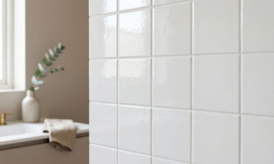 Adeus azulejos antigos no banheiro: a nova técnica simples com tinta epóxi para renovar o ambiente em um dia e sem reformas