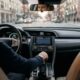 O que acontece quando se coloca o câmbio automático na posição P com o carro ainda em movimento