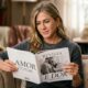Frase do dia de Jennifer Aniston: "Quanto maior a sua capacidade de amar, maior a sua capacidade de sentir..." - citação inspiradora da atriz da série Friends, conhecida por seu papel como Rachel Green, sobre lições de vida a respeito de amor, relacionamentos, emoções e a importância do amor