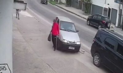Nasceu de novo! Vídeo mostra homem escapar por centímetros de atropelamento em Guaratiba