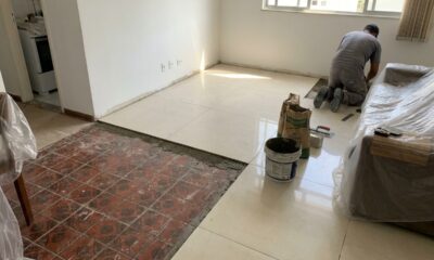 Como assentar piso sobre piso sem quebradeira e evitar erros que comprometem o resultado